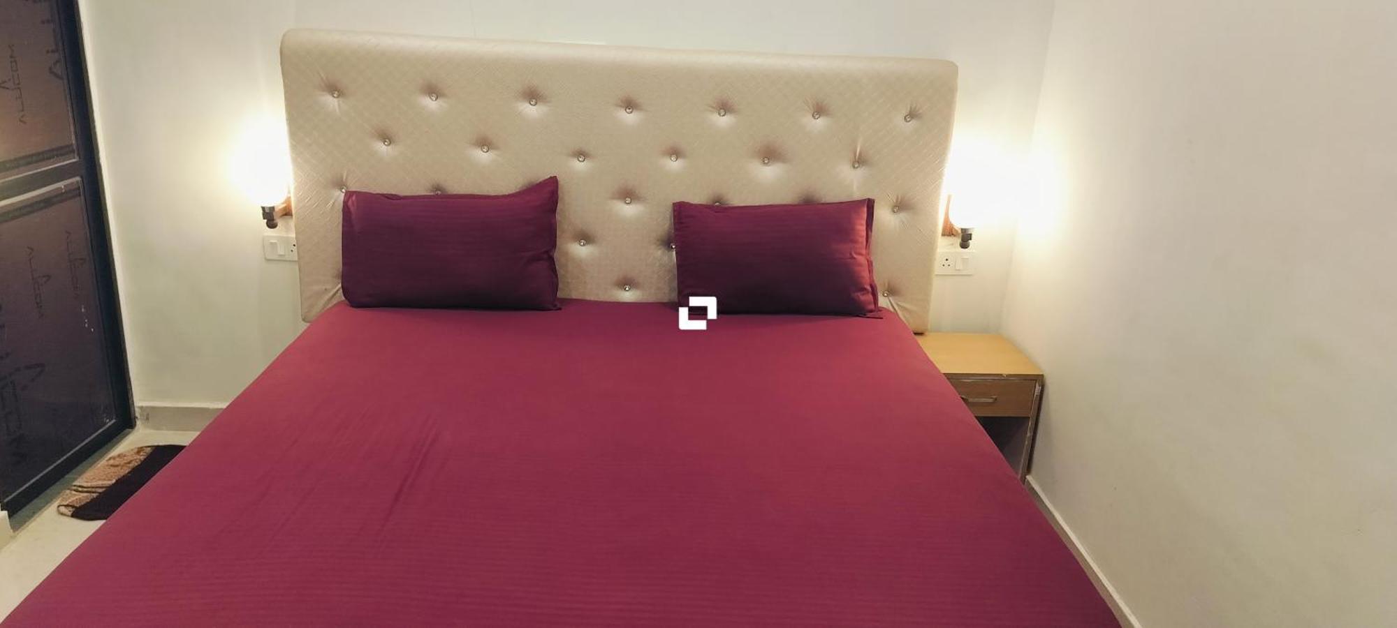 Khajuraho Hostel Экстерьер фото